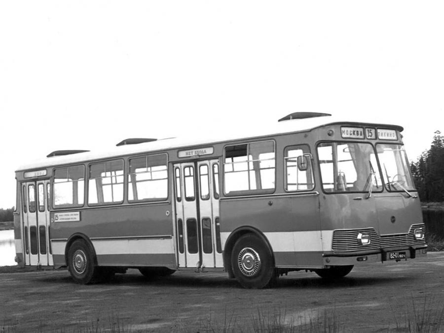  ЛиАЗ-677Э 1971 года  (фото 5 из 9)